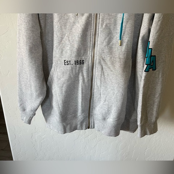 West by Erin Andrews|Heathered Gray Miami Dolphins Plus Size Full Zip Hoodie••• - Picture 10 of 16